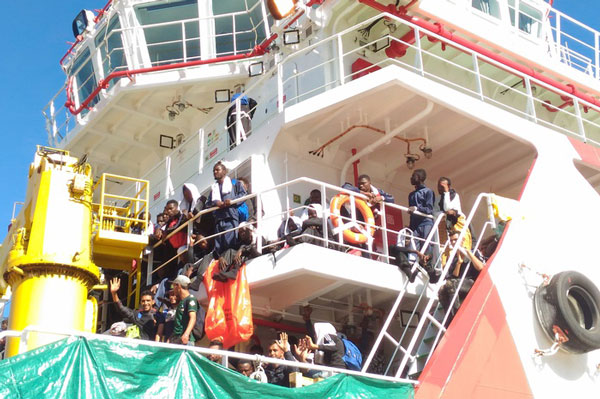 migranti2-06192017-105718.jpg