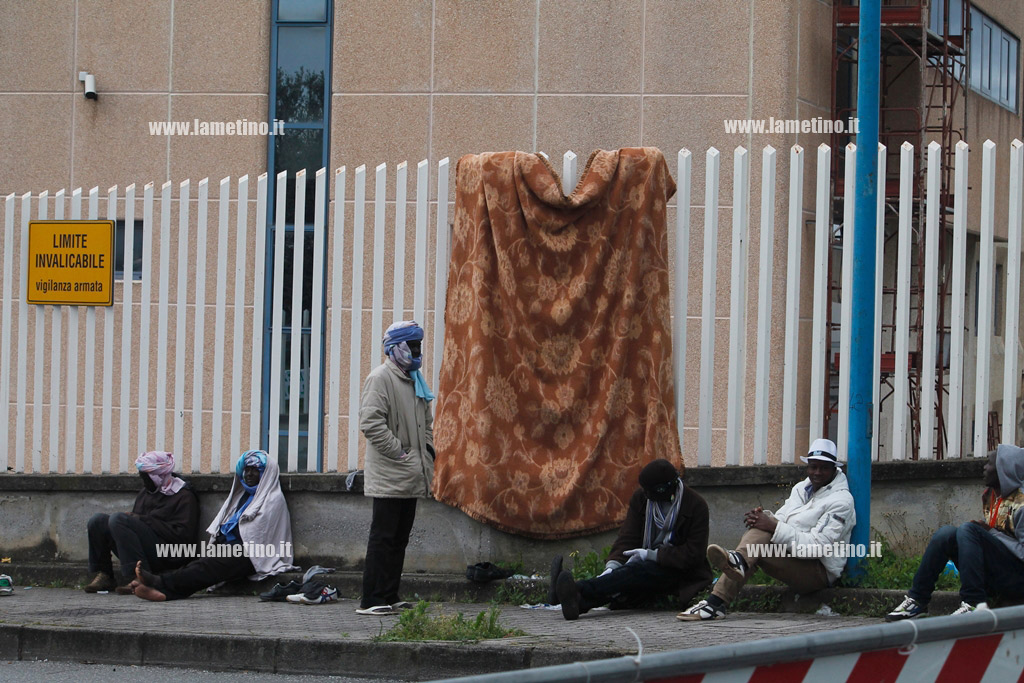 migranti2_060415.jpg