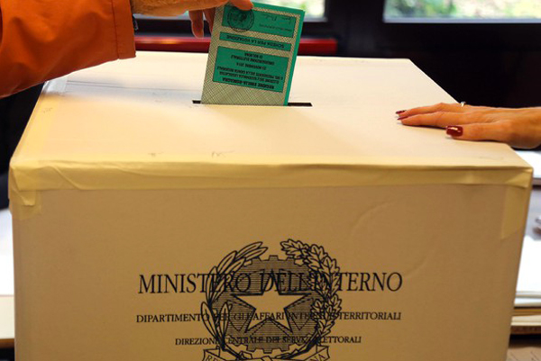 Lamezia, Barbanti e Piccioni: "In streaming un evento sul No al referendum"