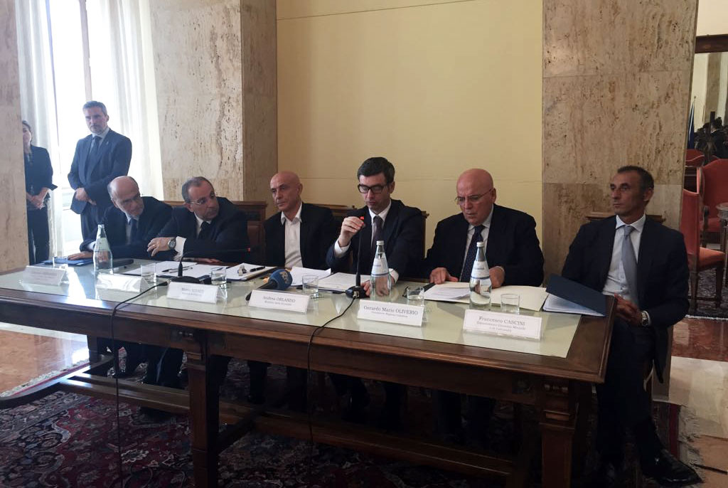 Tutela dei minori calabresi inseriti in contesti di criminalità, siglato accordo a Reggio con ministri Orlando e Minniti