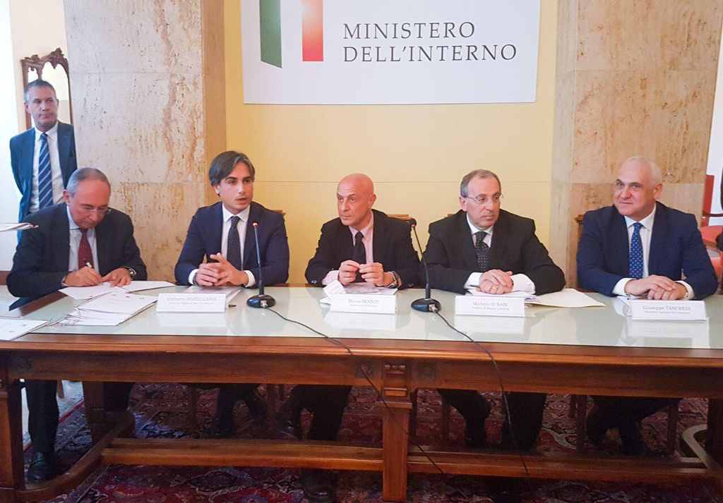 Minniti a Reggio per Conferenza pubblica sicurezza: "Lotta alla 'ndrangheta ha valore su piano internazionale"