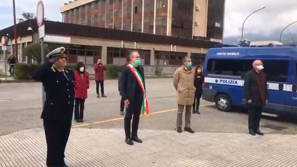 minuto-silenzio-2020201.jpg