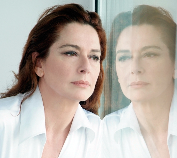 Calabria: Festival d'Autunno, in scena il "Senso" di Monica Guerritore