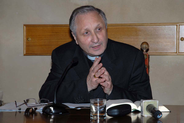 Lamezia: monsignor Luciano Monari offrirà olio votivo alla Madonna di Visora