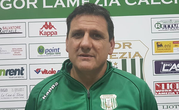 Vigor Lamezia calcio 1919: esonerato Viterbo, Morelli nuovo allenatore