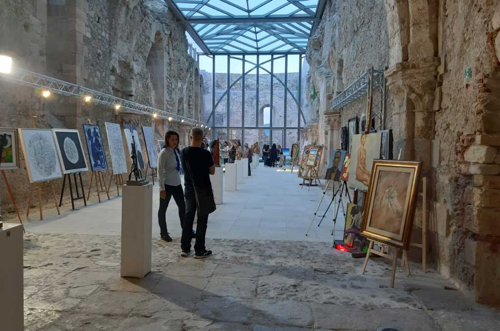 mostra-a-cosenza-artisti-lametini-92019.jpg