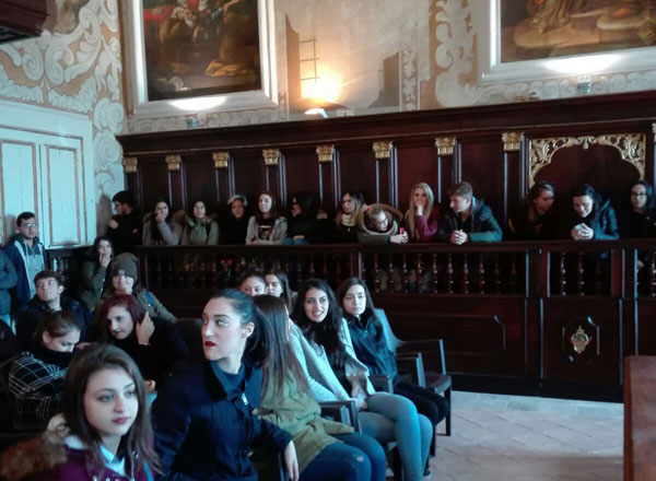 Lamezia, studenti del liceo Classico Fiorentino visitano la mostra del barocco a Tropea