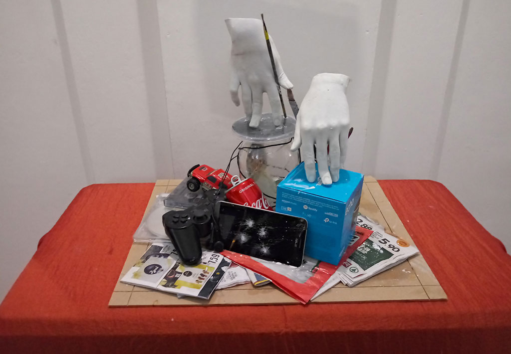 Lamezia, conclusa al Chiostro mostra didattica "Give me five" dedicata alle mani 