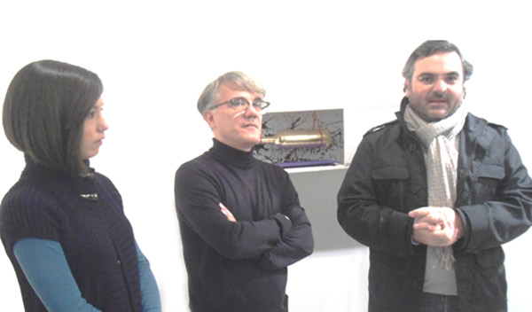 Lamezia: Opere in bottiglie vino, mostra maestro Pugliese alla galleria Sukiya