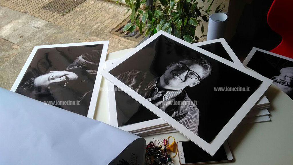 Lamezia: al via la mostra “Sorrisi senza limiti” con i ragazzi della Lucky Friends al Chiostro Caffè Letterario