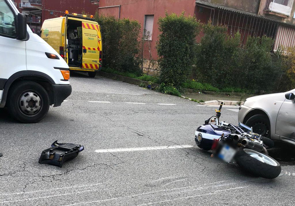 moto-via-terme-inc3f8.jpg