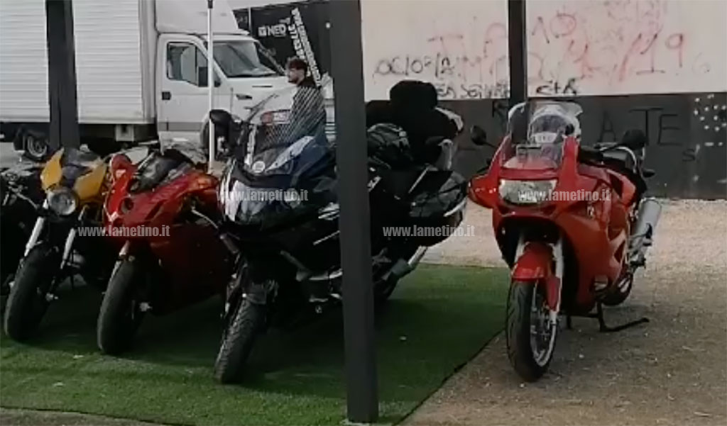 moto.11_1b11b.jpg