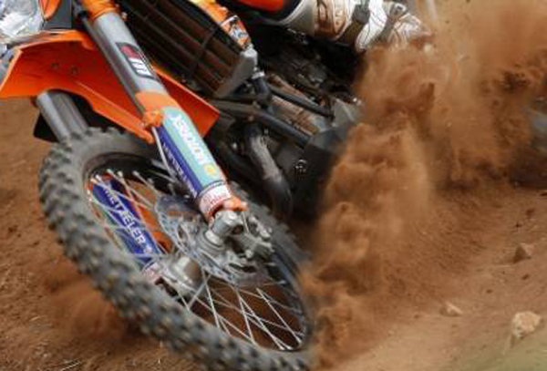 Rapinarono furgone con tre moto da cross ad Ardore, arrestato uno dei presunti banditi