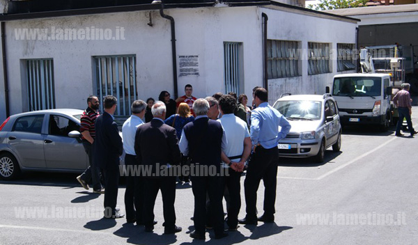 Lamezia: Autisti bus ricevono solidarietà da cittadini e incontrano Sindaco