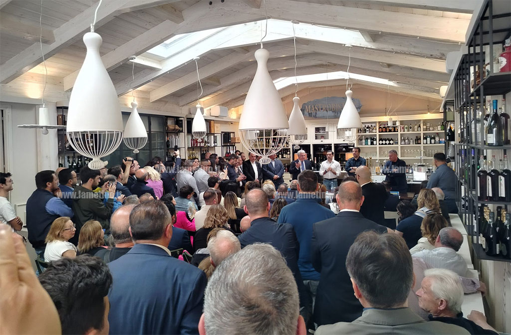 murone-salvini-2025-05-20-alle-13.11.38_44782.jpg