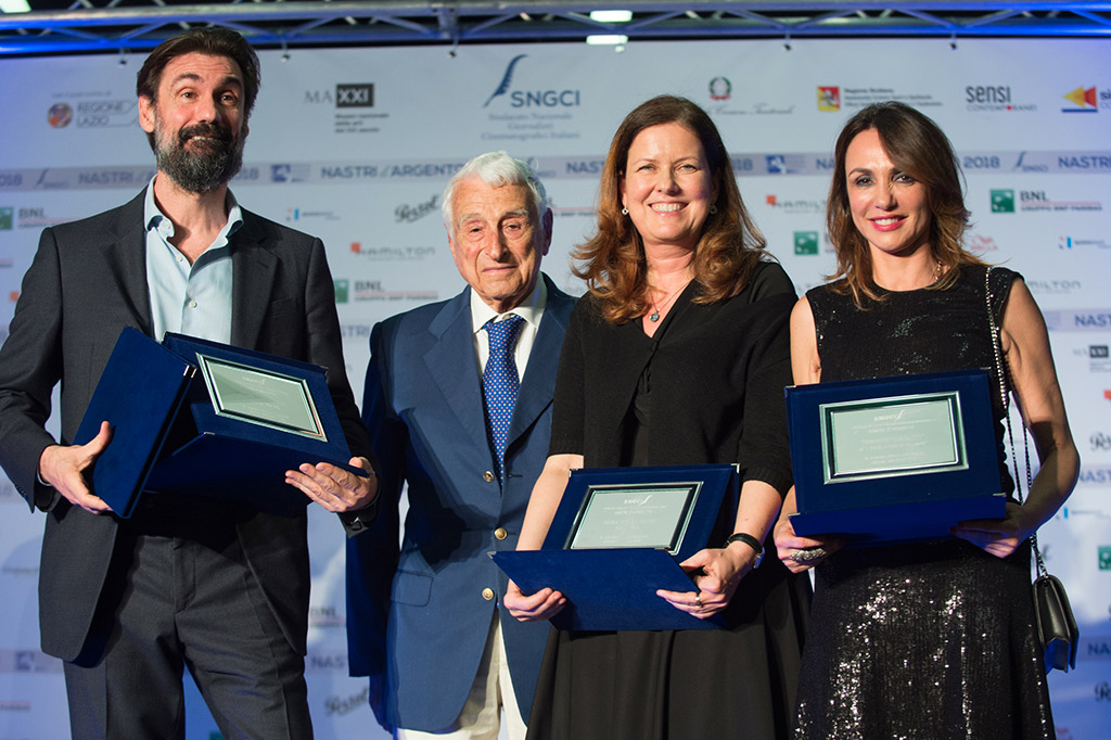"Prima che la notte", Gifuni riceve premio legalità: "Grato a Trame festival in un tempo opaco e pericoloso"