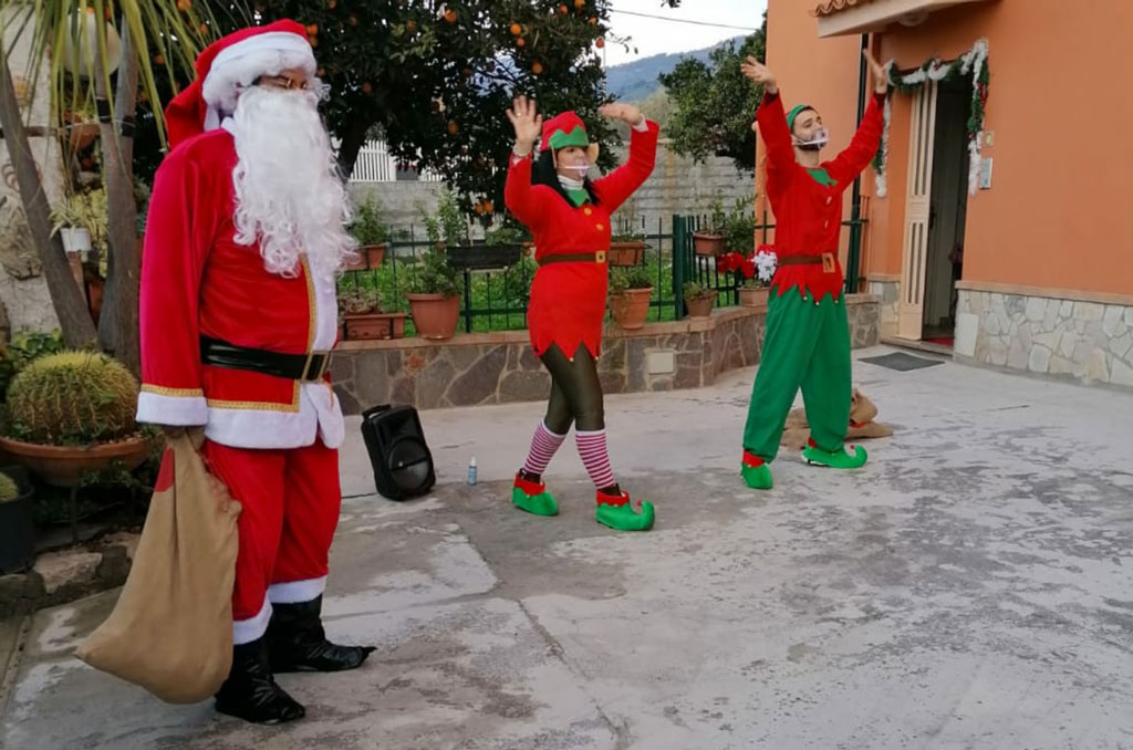 Lamezia, “arriva Babbo Natale”: iniziativa solidale per i più piccoli della Joy Volley e Tatamery