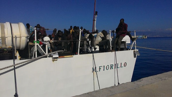 Sbarcati immigrati a Vibo Valentia e Reggio Calabria, anche 4 cadaveri