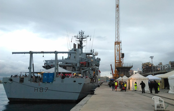 Giunta a Reggio Calabria nave con 499 migranti a bordo