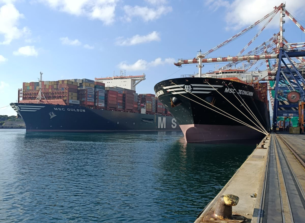 Nuovo sistema per operazioni di pilotaggio delle mega portacontainer al porto di Gioia Tauro