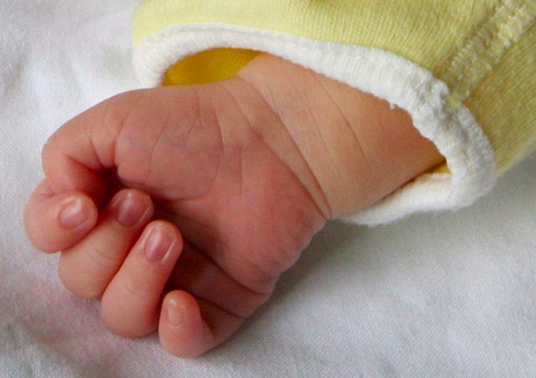 Covid, bimba di 7 mesi trasferita da Cosenza al Bambin Gesù migliora ma condizioni ancora critiche