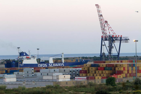 Armi chimiche siriane, Usa annunciano: “Completata distruzione in mare”