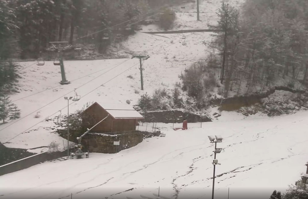 Maltempo, neve in Calabria e brusco calo delle temperature: allerta arancione nel Lametino