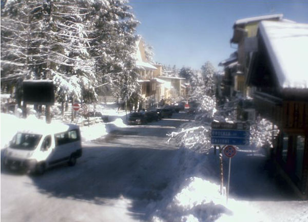 neve_camigliatello-sole.jpg