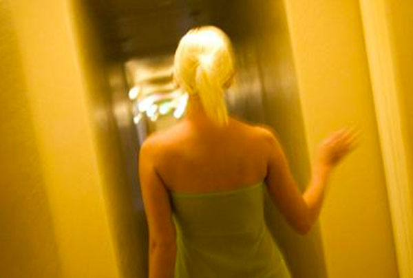 Prostituzione in night club a Laino Borgo, tre arresti