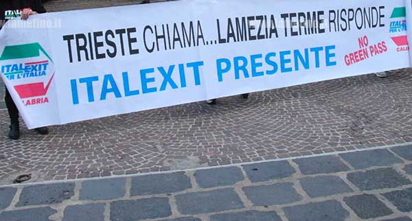 Lamezia, Italexit con Paragone: "Isola ecologica chiede il green pass agli utenti, è contro legge"