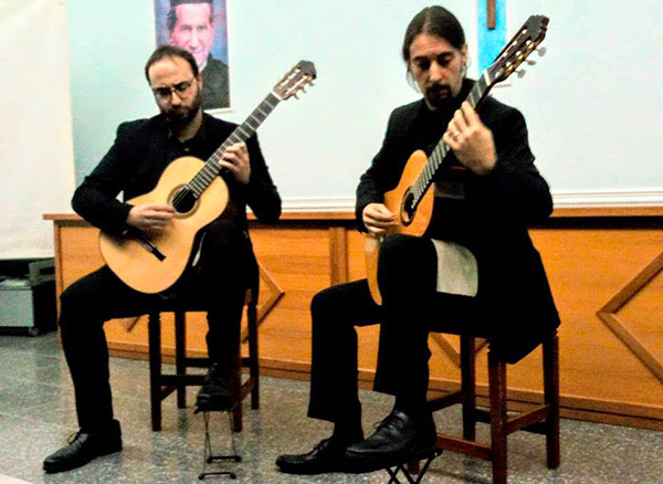 Il duo chitarristico Sergio Camelia e Ivano Tomello a Nocera Terinese