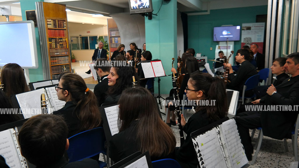 Lamezia, la "Notte del Liceo Classico" celebra la bellezza della donna con testimonial lo stilista Anton Giulio Grande - VIDEO