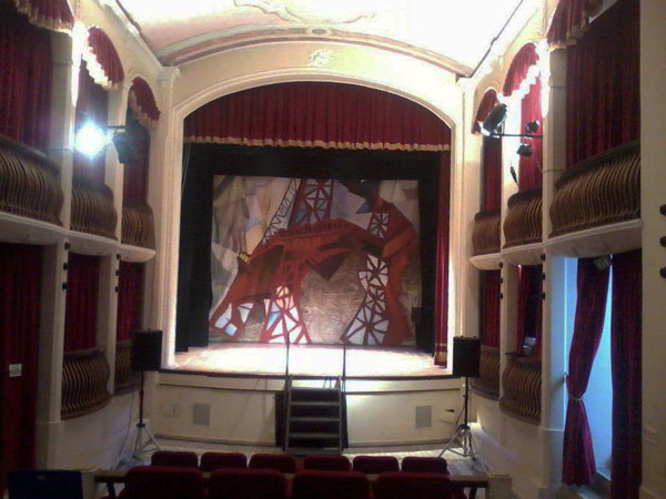 Lamezia: esito bando teatri, Scenari Visibili e 20 associazioni chiedono incontro con Commissione Cultura 