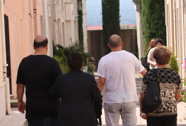 nuovo_furto_canalette_cimitero_sambiase_lamezia_bis