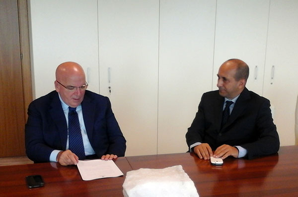 Regione: tredici milioni per acquisto nuovi mezzi Vigili del Fuoco Calabria