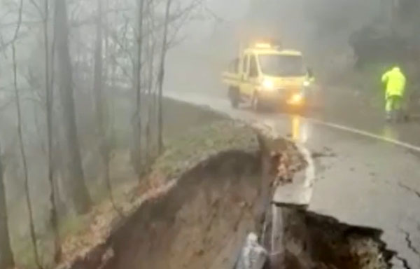 Occhiuto su crollo viadotto a Longobucco: "Poteva essere una tragedia, subito accertamenti" 
