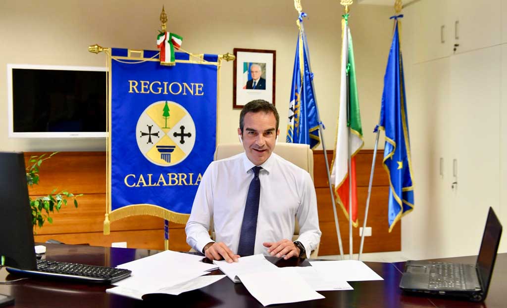 Covid, Occhiuto: "Protocolli con medici e pediatri per incentivare inoculazioni a domicilio e prime dosi"