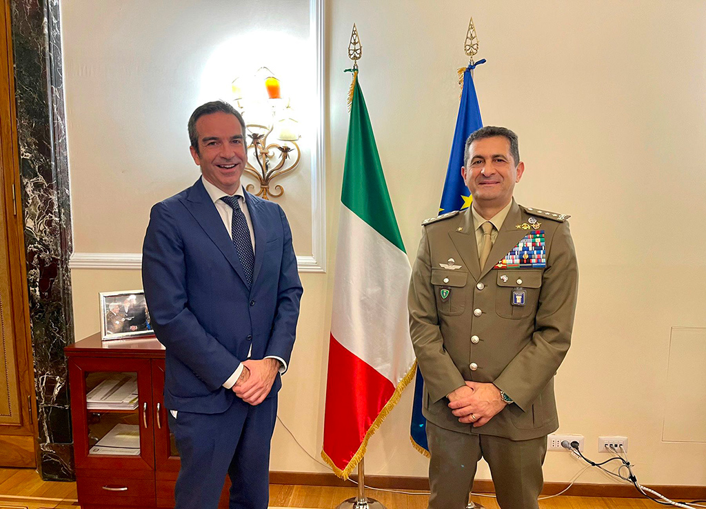 Regione, Occhiuto incontra Figliuolo: "Impegno Commissario per rinnovo contratto operatori sanitari hub vaccinali"