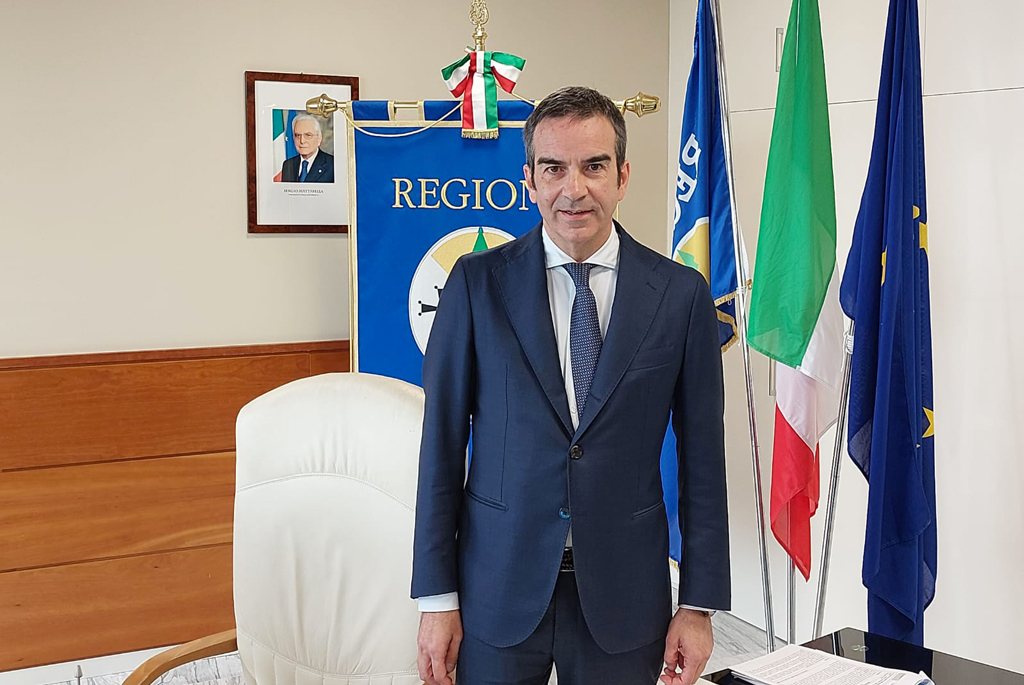 Occhiuto rimodula Giunta e tiene delega al turismo: Welfare e Trasporti a Staine, Lavoro a Calabrese