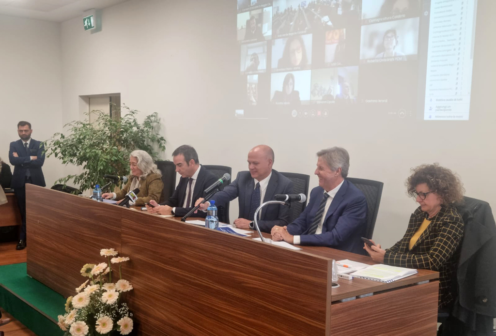 Fondi Ue, Occhiuto: "Ok a programma operativo Calabria per lavoro, istruzione e povertà"