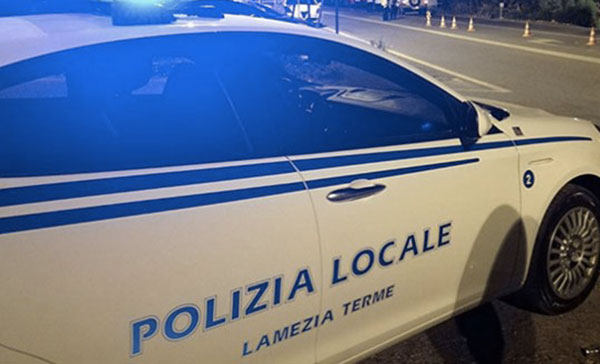 Lamezia: provoca incidente su SS 280 Due Mari, denunciato autista piemontese