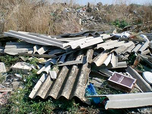 Calabria: Sequestrata discarica abusiva di rifiuti pericolosi 