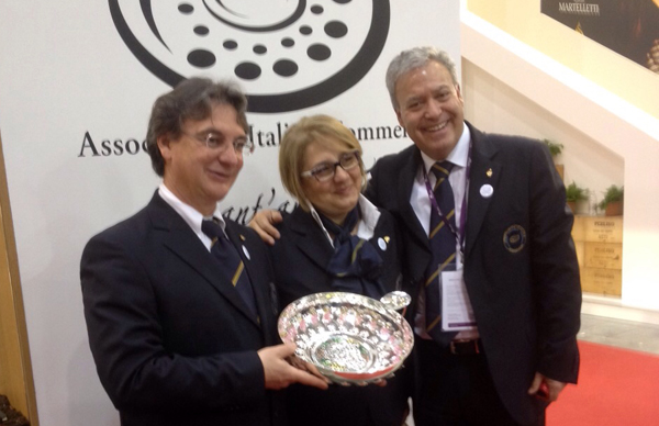 L’opera di Sacco presentata a Lamezia da stamani è esposta al Vinitaly