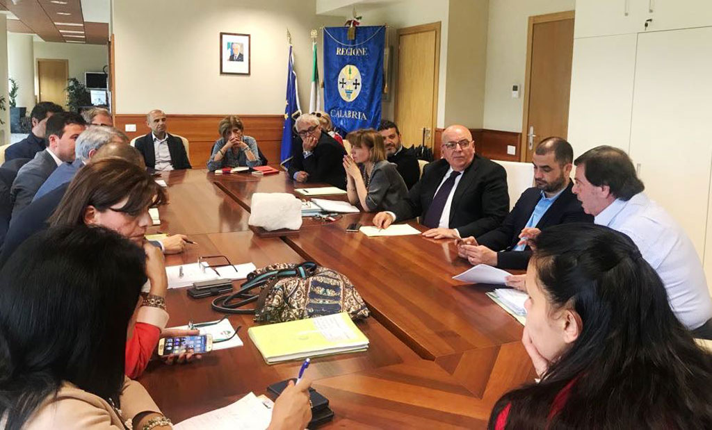 Oliverio incontra sindacati in Cittadella: attivazione tavoli specifici da Zes ad assetto idrogeologico 