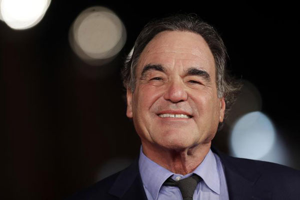 Oliver Stone ospite del Magna Graecia Film Festival 2018 a Catanzaro