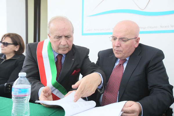 Oliverio a San Mango d'Aquino: liberiamoci da clientele e particolarismi