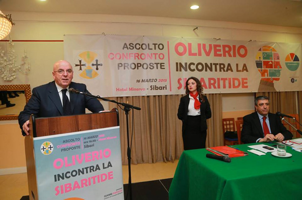 Fa tappa a Sibari la campagna d’ascolto permanente di Oliverio