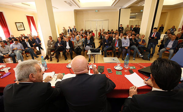 oliverio-al-convegno-dissesto-lamezia-19-ott.jpg