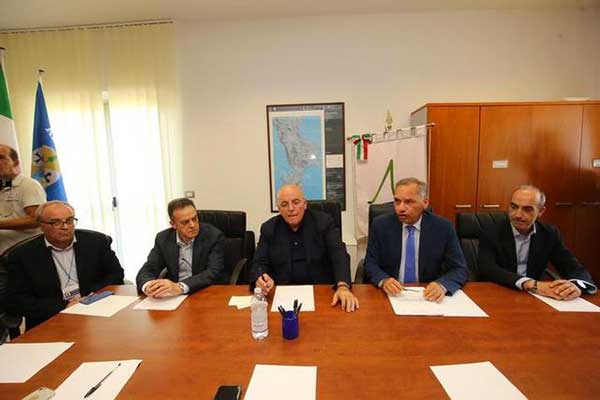 Regione, Oliverio: “Pronti a investire per rilancio Arpacal”