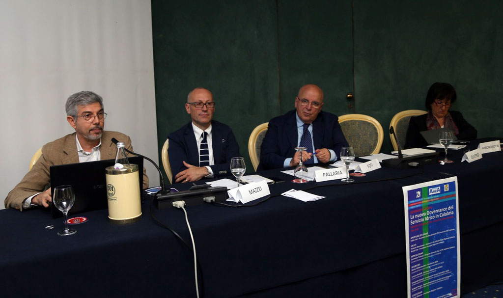 Oliverio: i Comuni protagonisti della nuova governance del servizio idrico in Calabria